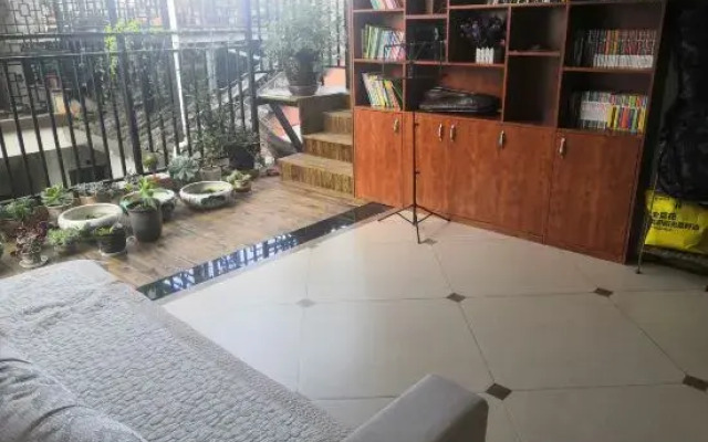 Chuxiong Yazhi Bieyuan Inn