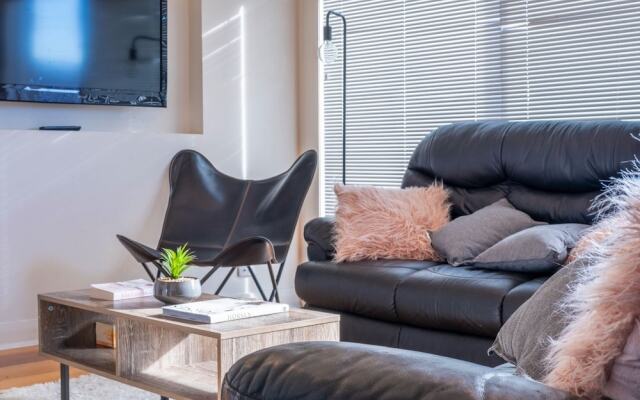 Spacious and Bright 4 Bedroom Home