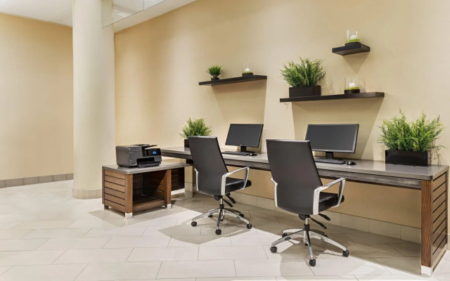 Four Points by Sheraton London