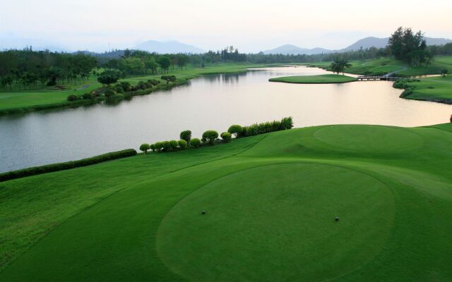 Kangle Garden HNA Spa & Golf Resort