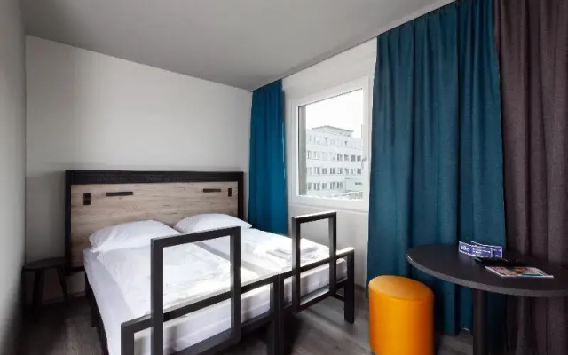 Harry’s Xl Hotel