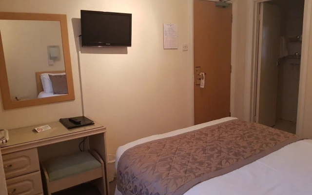 Burley Court Hotel