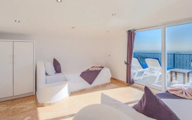 Villa Dome Bianca by Villaduragi