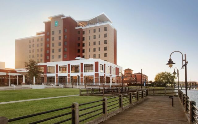 Embassy Suites by Hilton Wilmington Riverfront