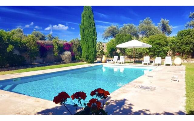 Alghero, Turquoise Villa with swimming pool for 10 people