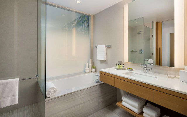 InterContinental Los Angeles Downtown by IHG