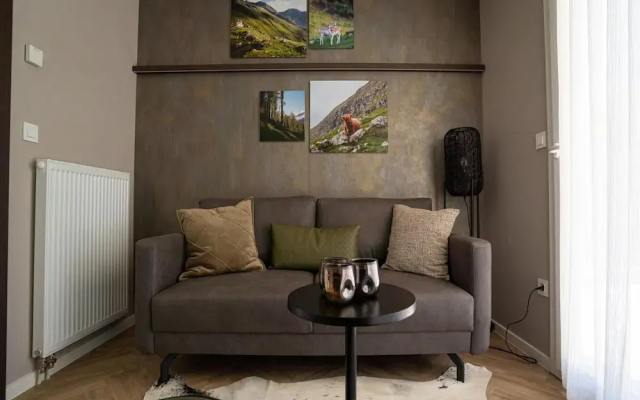 Comfortable Chalet Near the Pressegger See