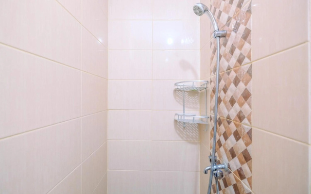 Comfort Studio at Dave Apartment – Bathroom – Depok