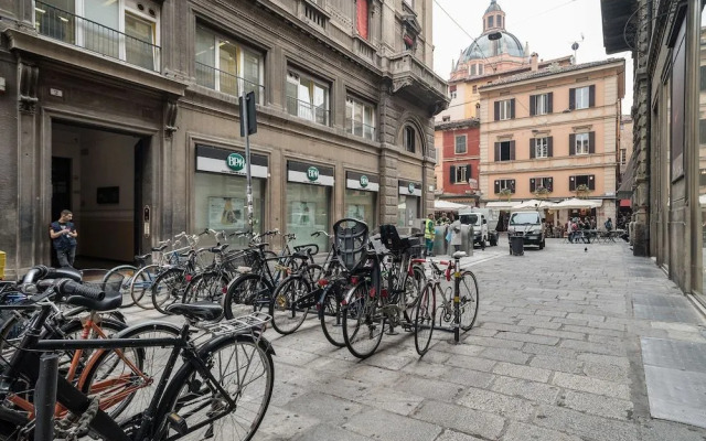 San Petronio Central Studio