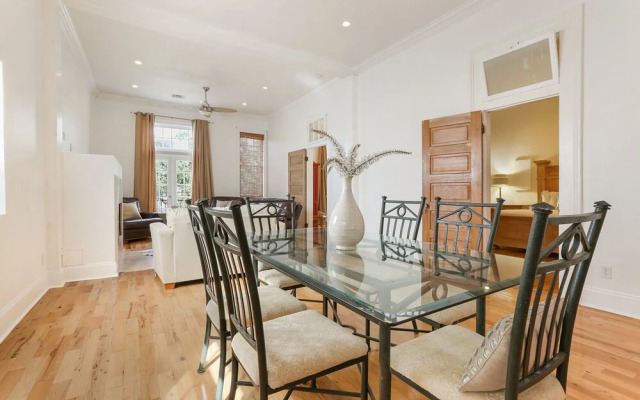 Spacious Condo in the Center of NOLA