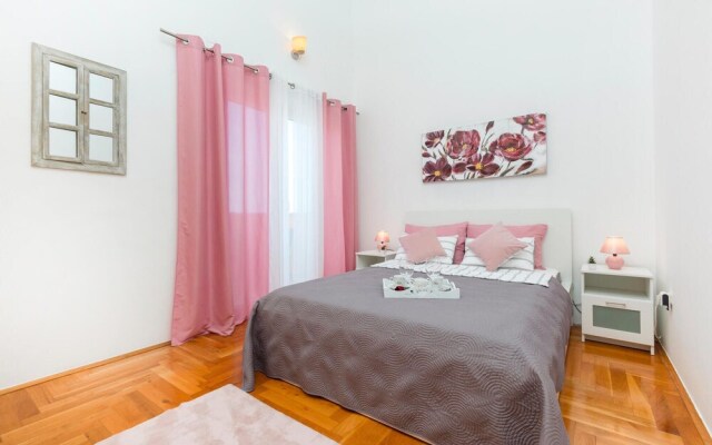 Awesome Apartment in Fazana With Wifi and 1 Bedrooms