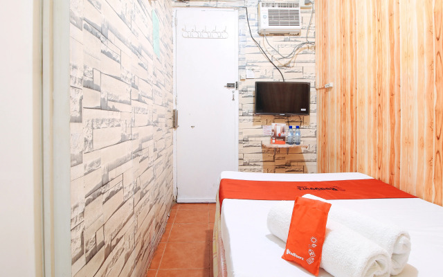 RedDoorz near OWWA Pasay