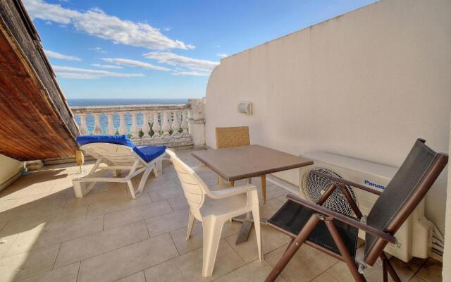 IMMOGROOM - 2BR - sea view - Swimming pool - Terrace - Parking - AC - Wifi