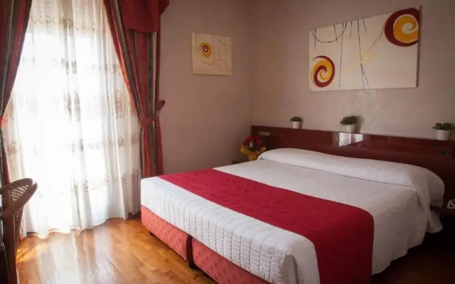 Hotel Master