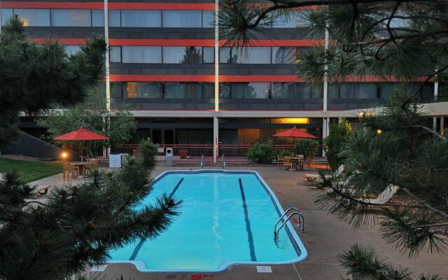 Hampton Inn Denver West Federal Center