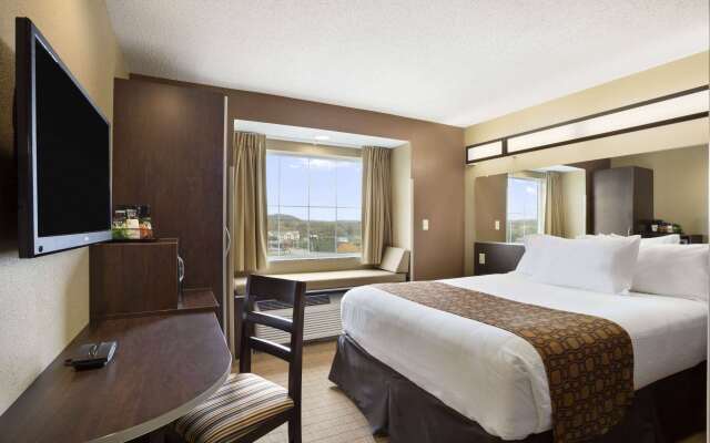 Microtel Inn & Suites by Wyndham Cambridge