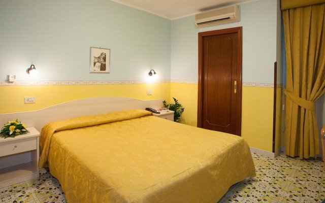 Hotel Amalfi