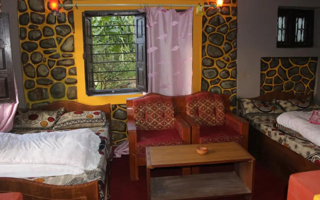 Buddha Shanti Lodge Backpackers paradise