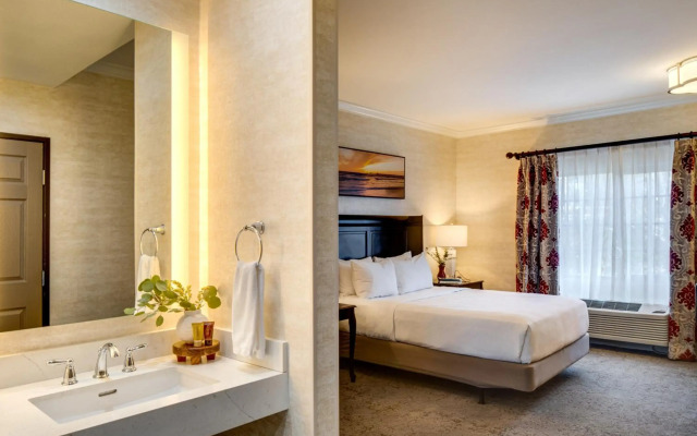 Ayres Hotel Costa Mesa/Newport Beach