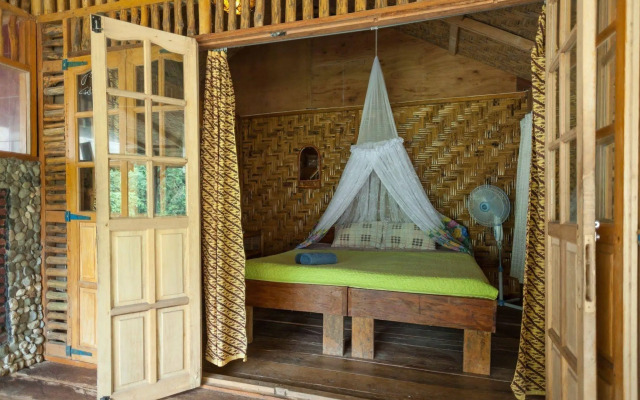 Indra Valley Inn Bukit Lawang