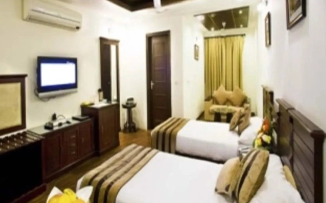 FabHotel South View