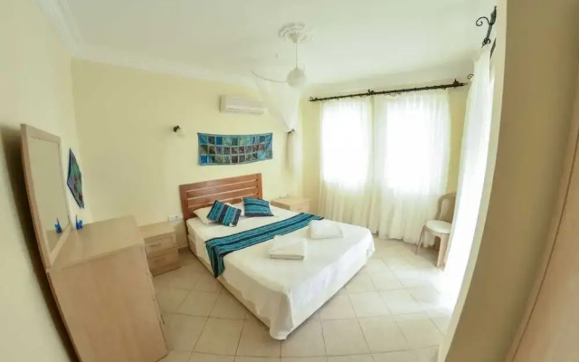 Villa Sunnyside by Lycia Collections