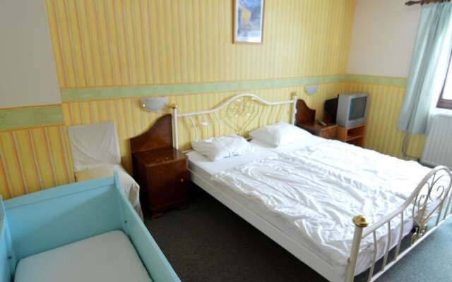 Cozy Holiday Home With Sauna In Stavelot