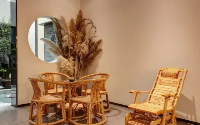 Qingchengshan Town Yunqi B&B