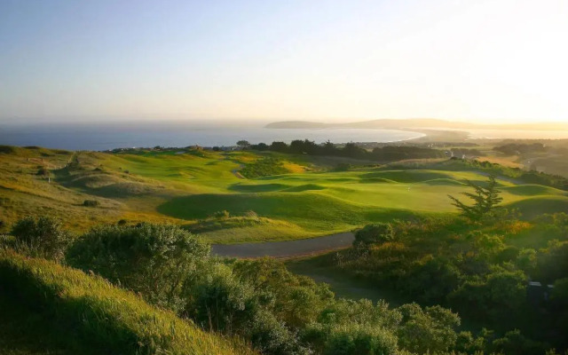 The Inn at the Tides