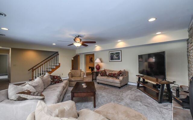 Dreamscapes 5 Bedroom House