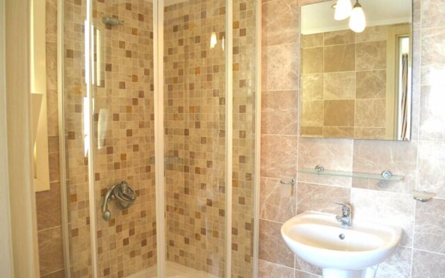 2 Bedroom Apartment Sea View 8 by Likya Global