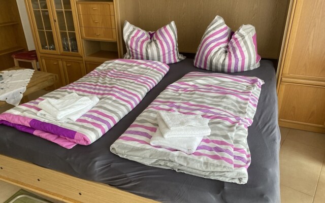 Privatunterkunft AARON