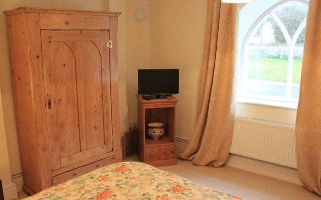 Church Farmhouse B & B