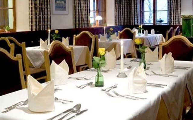 Moser's Hotel