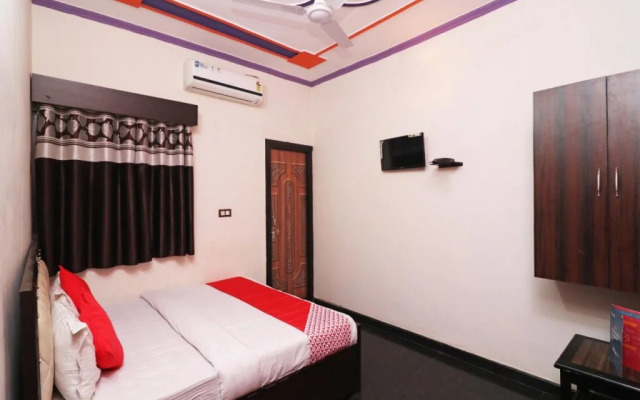 Tr Hotel By OYO Rooms