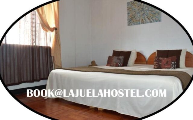 Lajuela Hostel