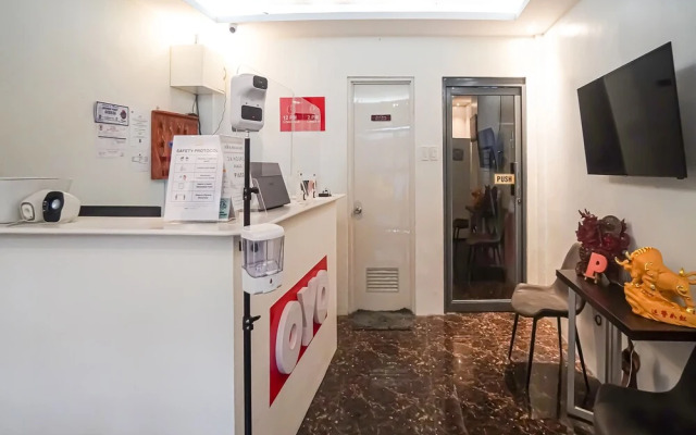 OYO 733 P3k Suites 2