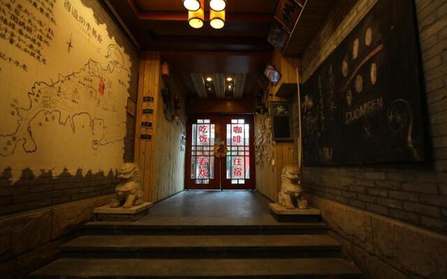 Qingdao Dragon Youth Hostel