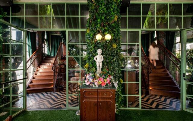 PLAY Seaport Suite Hotel TLV