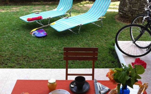 Apartment near the beach, with garden in Denia