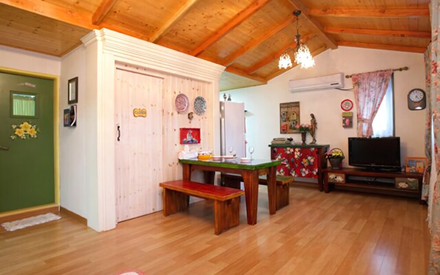 Ganghwado Helgi House Pension