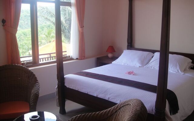 Sunset Lavinia Hotel