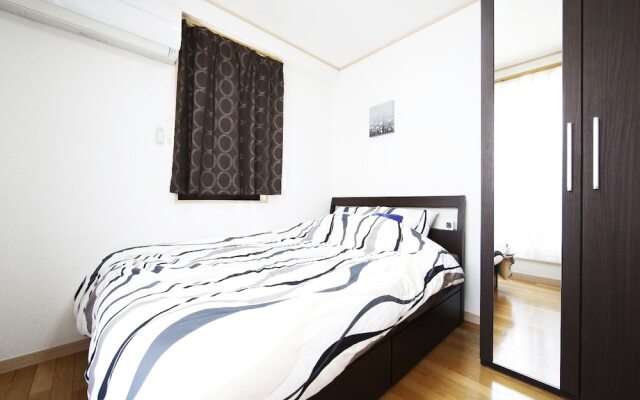 6beds Private Shibuya House