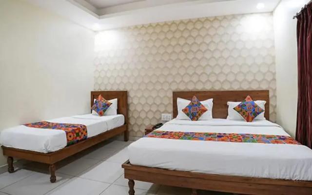 Fabhotel Champion Grand