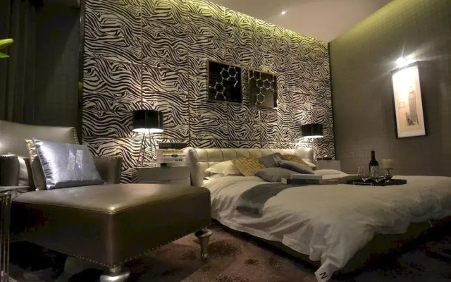 Dali N-Hotel