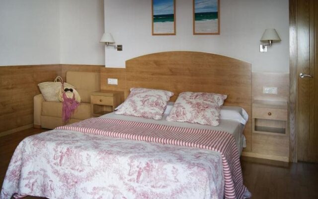 Hostal Isabel Sanxenxo