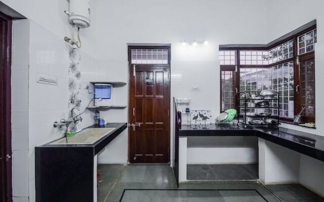 OYO 16855 Home Blissful 2BHK Bedla