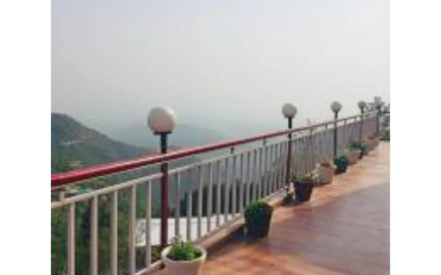 Sunset Chalet- A Boutique Homestay, Bhatta, Mussoorie