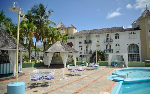 Sandcastles Beach Resort