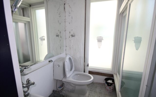 Mamas and Papas Guesthouse and Apartments in Seoul